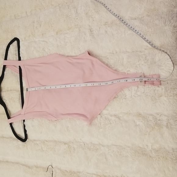 NWT Olivaceous Square Neck Ribbed Cross Back Thong Bodysuit S color light pink - Picture 10 of 11